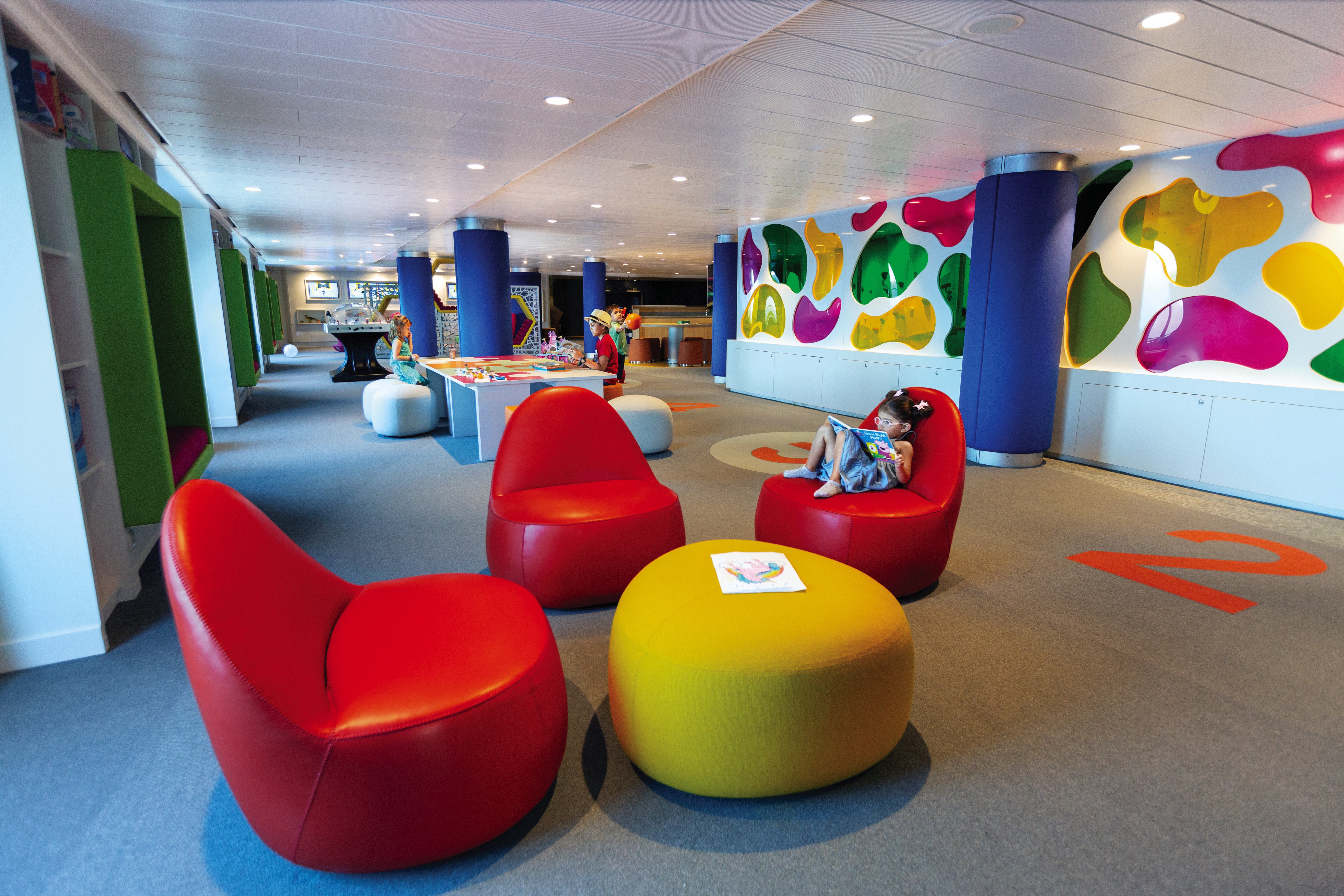 Ovation of the Seas - Adventure Ocean®